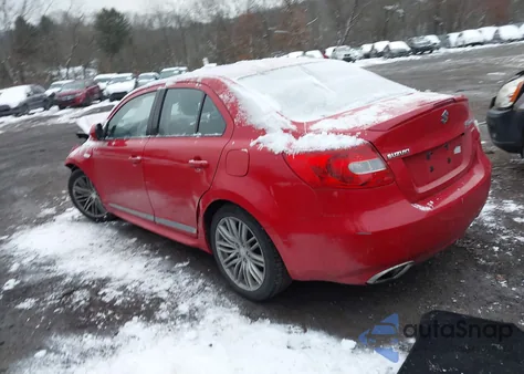 2011 Suzuki Kizashi Sport Sls z USA, uszkodzony, nr VIN JS2RF9A84B6110294